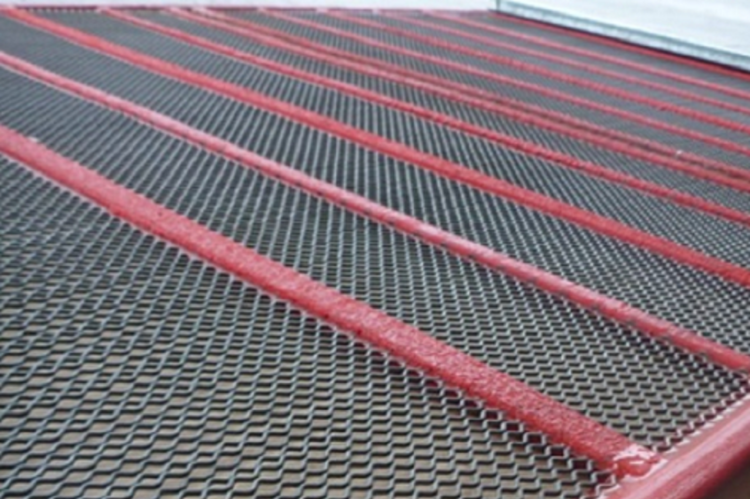 Locker Group – Wire Poly Ripple Screens